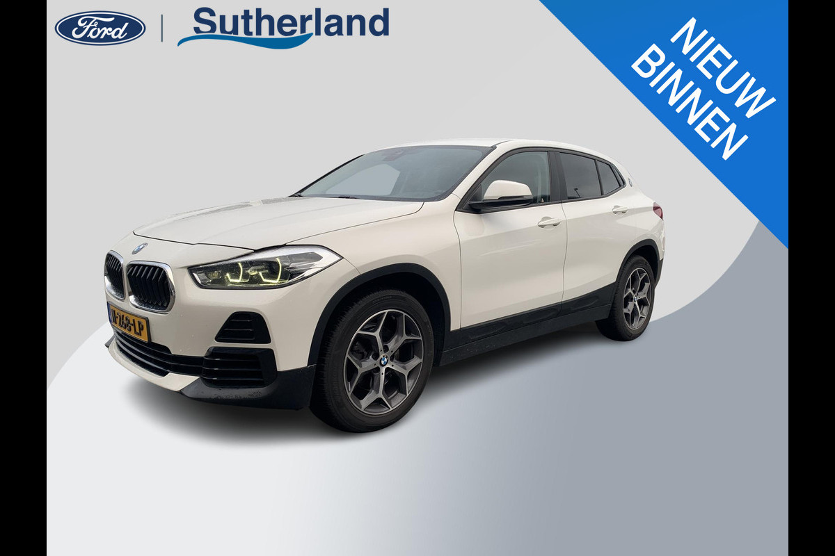BMW X2 sDrive18i High Executive | Trekhaak | Stoelverwarming | Carplay | Harman Kardon | Climate Control |