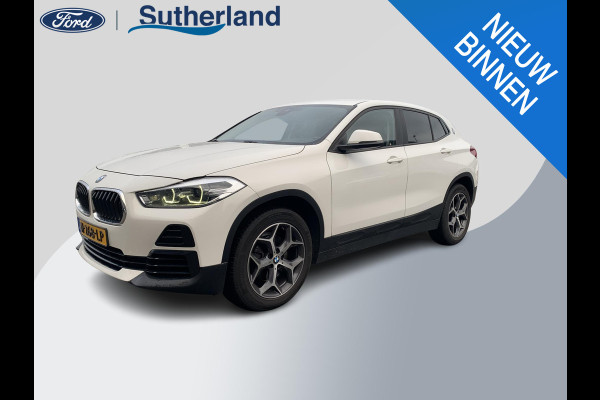 BMW X2 sDrive18i High Executive | Trekhaak | Stoelverwarming | Carplay | Harman Kardon | Climate Control |