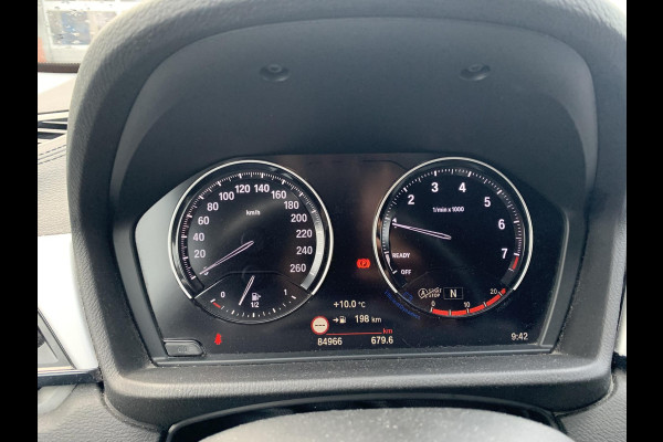 BMW X2 sDrive18i High Executive | Trekhaak | Stoelverwarming | Carplay | Harman Kardon | Climate Control |