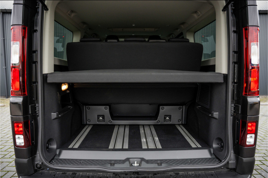 Renault Trafic | NIEUW | 7-Zits | Automaat | LED | Camera | PDC | Navi | Climatronic | Trekhaak