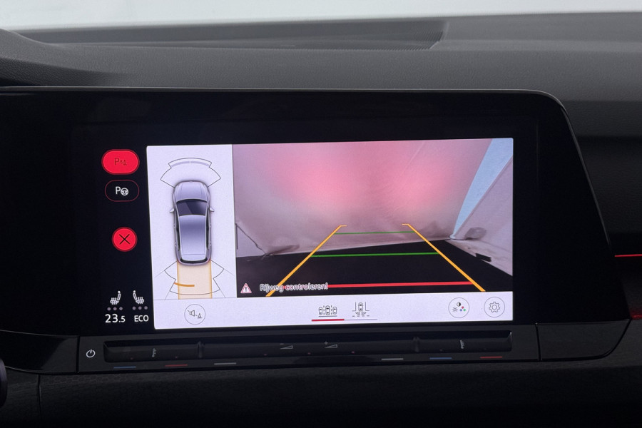 Volkswagen Golf 1.4 eHybrid GTE (MATRIX, STOEL/STUUR VERWARMING, CAMERA, HUD-DISPLAY)