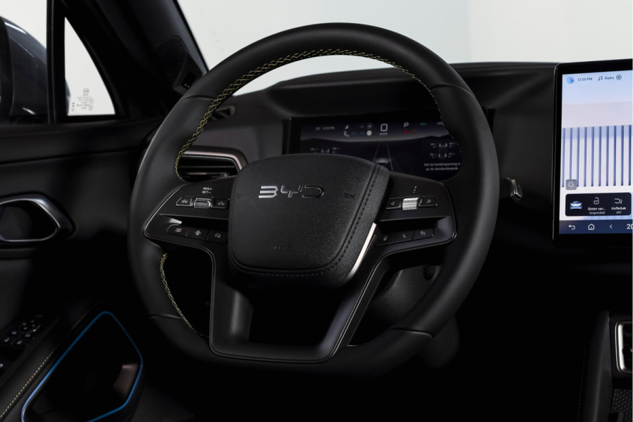 BYD ATTO 2 1.5 DM-i Boost | Panodak | Dig. Cockpit | Adapt. Cruise | Stoel-+Stuurverw. | PDC | 360 Camera | NAV + Carplay / Android | ECC | LM 17" | 1019