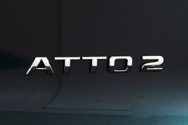 BYD ATTO 2 1.5 DM-i Boost | Panodak | Dig. Cockpit | Adapt. Cruise | Stoel-+Stuurverw. | PDC | 360 Camera | NAV + Carplay / Android | ECC | LM 17" | 1019