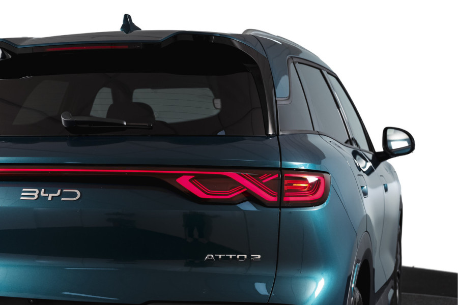 BYD ATTO 2 1.5 DM-i Boost | Panodak | Dig. Cockpit | Adapt. Cruise | Stoel-+Stuurverw. | PDC | 360 Camera | NAV + Carplay / Android | ECC | LM 17" | 1019