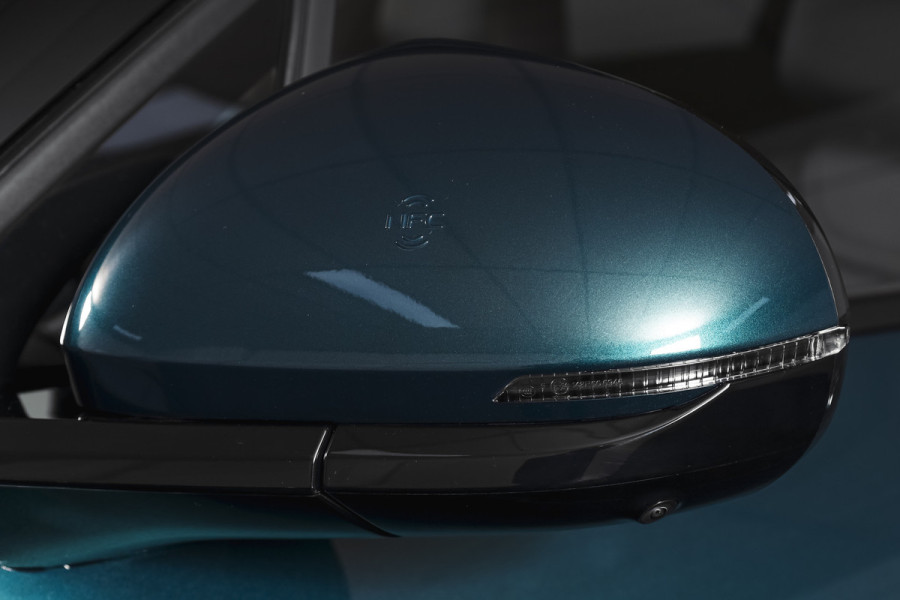 BYD ATTO 2 1.5 DM-i Boost | Panodak | Dig. Cockpit | Adapt. Cruise | Stoel-+Stuurverw. | PDC | 360 Camera | NAV + Carplay / Android | ECC | LM 17" | 1019