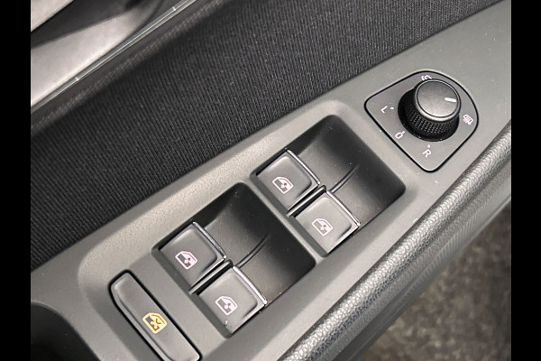 Seat Leon 1.4 EcoTSI FR Business Intense | Apple/Carplay | Virtual/Cockpit | Stoelverwarming