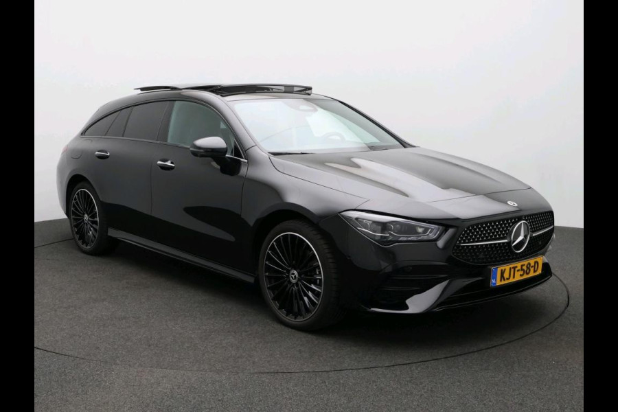 Mercedes-Benz CLA-Klasse Shooting Brake 250 e Business Solution AMG AMG Line | Night Pakket | Panorama Schuif-Kanteldak | Head-up display | Distronic | 360°-camera | MBUX Augmented Reality navigatie. Inclusief 24 maanden Mercedes-Benz Certified garantie voor Europa.