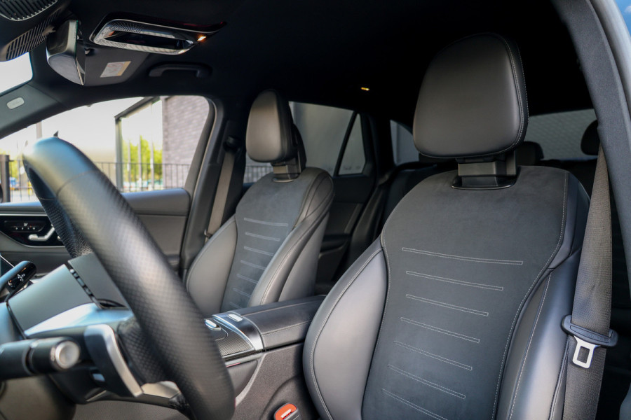 Mercedes-Benz GLC 300e 4MATIC AMG Line | MEMORY | ELEK TREKHAAK | KEYLESS | CARBON | SFEERVERLICHTING |