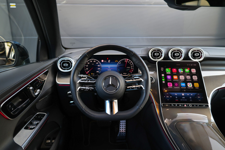 Mercedes-Benz GLC 300e 4MATIC AMG Line | MEMORY | ELEK TREKHAAK | KEYLESS | CARBON | SFEERVERLICHTING |