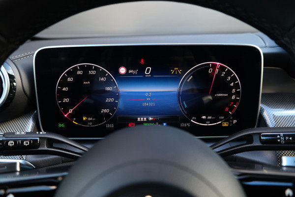 Mercedes-Benz GLC 300e 4MATIC AMG Line | MEMORY | ELEK TREKHAAK | KEYLESS | CARBON | SFEERVERLICHTING |