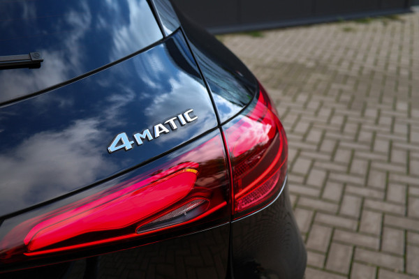 Mercedes-Benz GLC 300e 4MATIC AMG Line | MEMORY | ELEK TREKHAAK | KEYLESS | CARBON | SFEERVERLICHTING |