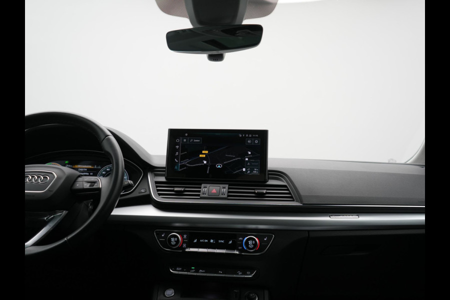 Audi Q5 Sportback 50 TFSI e Advanced edition PHEV 300pk Dealer O.H | SOH 94% | Panodak | Camera | Sportstoelen Verwarmd | Cruise Control | Navigatie | DAB | Virtual | 20"L.M | Plug In Hybrid |