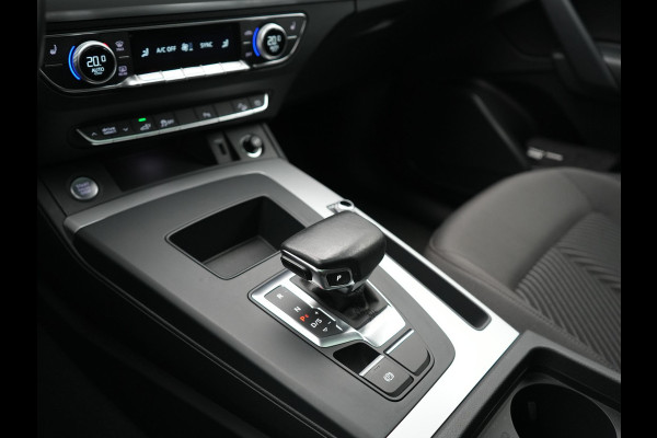 Audi Q5 Sportback 50 TFSI e Advanced edition PHEV 300pk Dealer O.H | SOH 94% | Panodak | Camera | Sportstoelen Verwarmd | Cruise Control | Navigatie | DAB | Virtual | 20"L.M | Plug In Hybrid |
