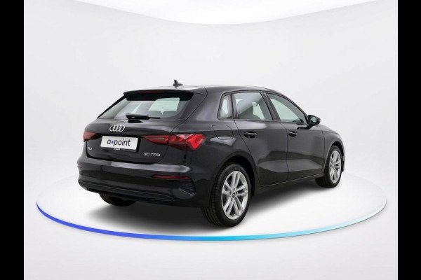 Audi A3 Sportback 30 TFSI Attitude 110pk S-tronic| Navigatie| Apple Carplay/Android Auto | Cruise control | Climate control | LED koplampen | Lichtmetalen velgen 5-spaaks 17" |