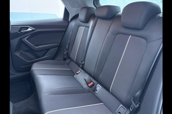 Audi A1 Sportback 25 TFSI Pro Line 95 pk | Navigatie via App | Cruise control | Parkeersensoren (Achter) | Apple carplay / Android auto | Autom. Dimlichten |