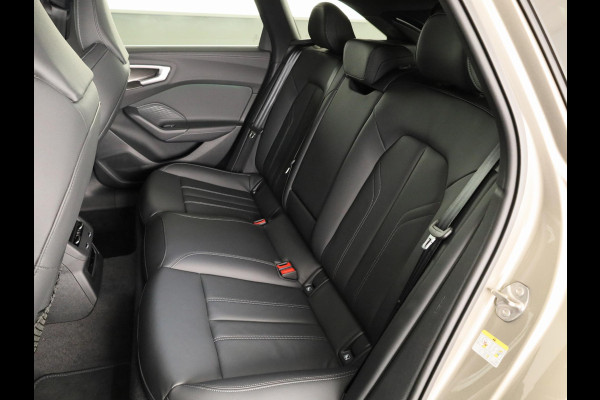 Audi A5 Avant S edition e-hybrid 299 pk Private lease vanaf € 1.105,-| Bang & Olufsen premium 3D | Techniekpakket plus | Elektrische stoelen met memory | Lederen bekleding | S-line interieur
