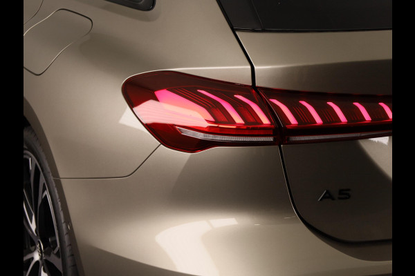 Audi A5 Avant S edition e-hybrid 299 pk Private lease vanaf € 1.105,-| Bang & Olufsen premium 3D | Techniekpakket plus | Elektrische stoelen met memory | Lederen bekleding | S-line interieur