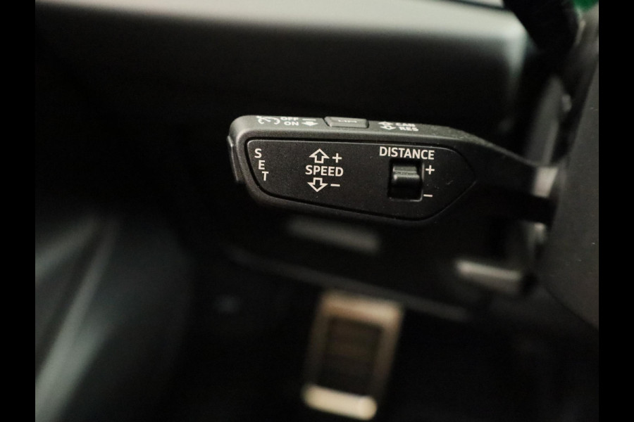 Audi A5 Avant S edition e-hybrid 299 pk Private lease vanaf € 1.105,-| Bang & Olufsen premium 3D | Techniekpakket plus | Elektrische stoelen met memory | Lederen bekleding | S-line interieur