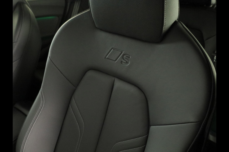 Audi A5 Avant S edition e-hybrid 299 pk Private lease vanaf € 1.105,-| Bang & Olufsen premium 3D | Techniekpakket plus | Elektrische stoelen met memory | Lederen bekleding | S-line interieur