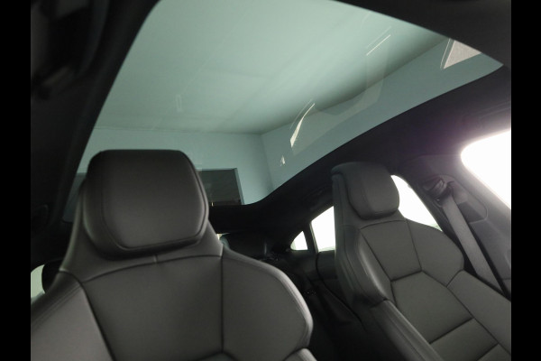 Audi e-tron GT e-tron GT 504pk | Private lease vanaf € 1.584,- per maand |  B&O | Lederen bekleding | Elektrische verstelbare voorstoelen met geheugen | Panoramadak | Audi Exclusive kleur