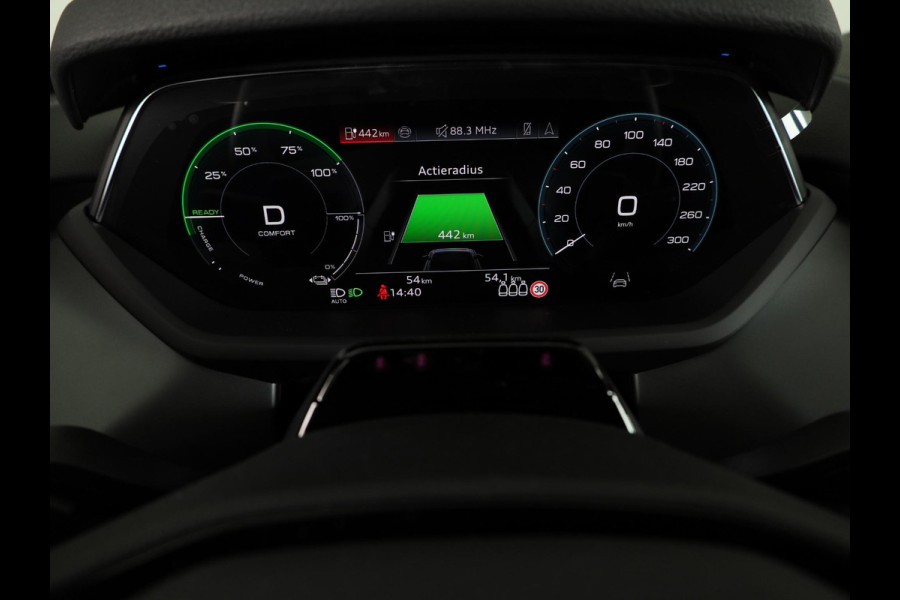 Audi e-tron GT e-tron GT 504pk | Private lease vanaf € 1.584,- per maand |  B&O | Lederen bekleding | Elektrische verstelbare voorstoelen met geheugen | Panoramadak | Audi Exclusive kleur