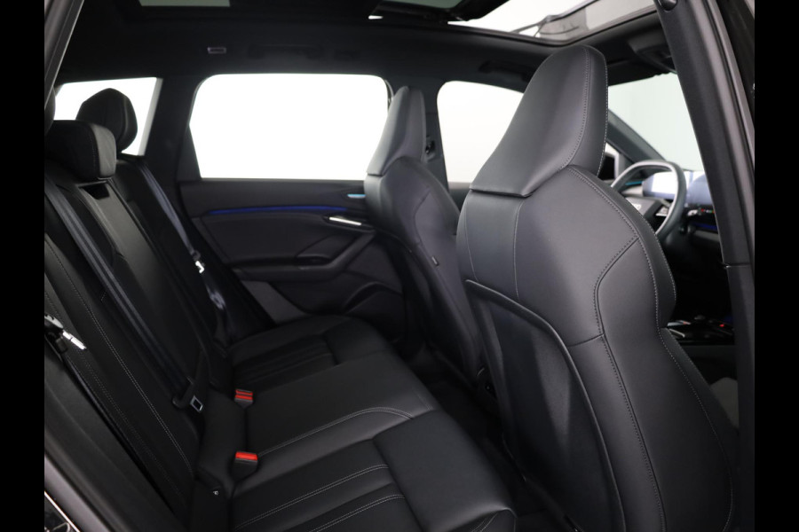 Audi Q6 e-tron S edition performance 100 kWh 306 pk | SOH 99,50% | Verlengde garantie | Navigatie | Warmetepomp | Panoramadak | Trekhaak (wegklapbaar) | Lederen bekleding | B&O Soundsystem | Rondomzicht camera | Head-up display | S-Line |
