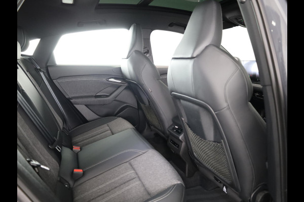 Audi Q6 Sportback e-tron Advanced edition 83 kWh 252 pk | Private lease vanaf € 998,- per maand | Verlengde garantie | Navigatie | Warmtepomp | Panoramadak | Parkeersensoren (Park assist) | Rondomzicht camera | Stoelverwarming v/a |