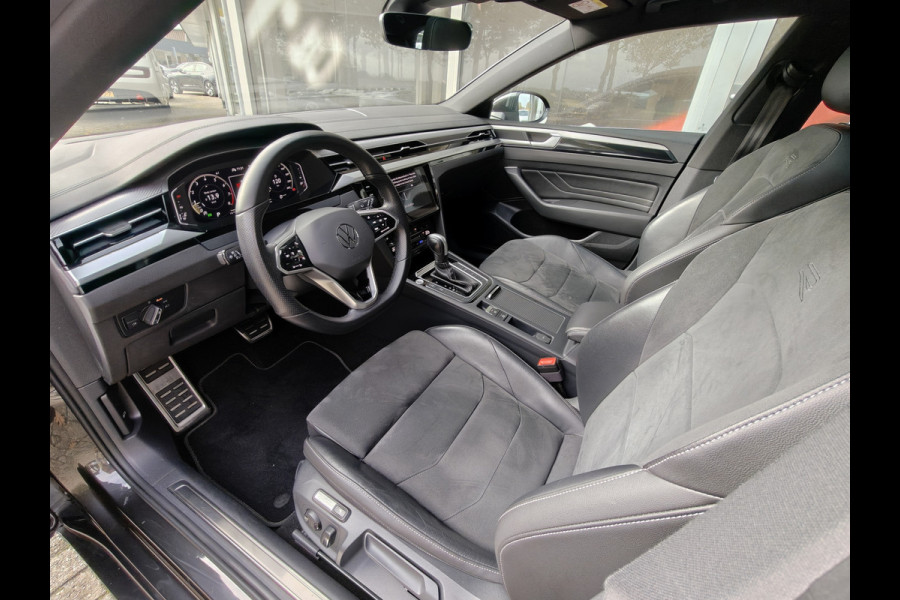 Volkswagen Arteon SB 2.0 TSI R-Line Business+ / Automaat / Camera / Carplay / Pano /
