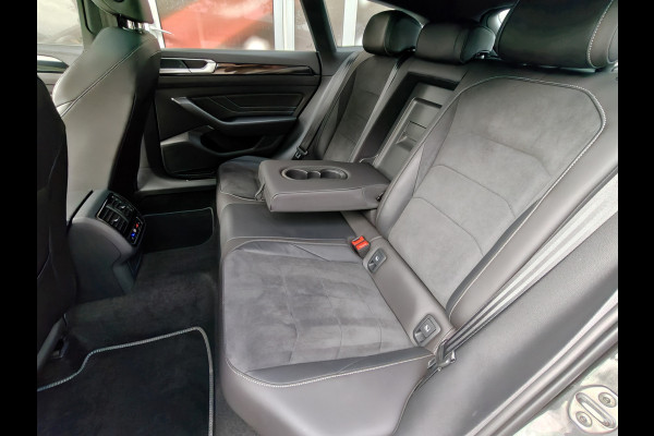 Volkswagen Arteon SB 2.0 TSI R-Line Business+ / Automaat / Camera / Carplay / Pano /