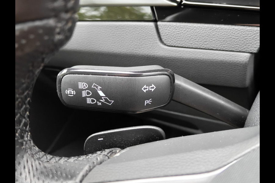 Volkswagen Arteon SB 2.0 TSI R-Line Business+ / Automaat / Camera / Carplay / Pano /