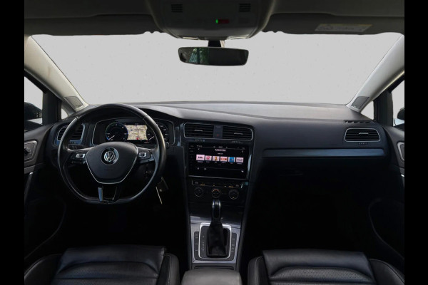 Volkswagen e-Golf E-Golf (NL-auto, Goed OndH, Leder Dynaudio, Digitale Dash, StoelV, Climate Con, Cruise Con, Etc)