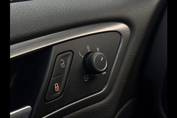 Volkswagen e-Golf E-Golf (NL-auto, Goed OndH, Leder Dynaudio, Digitale Dash, StoelV, Climate Con, Cruise Con, Etc)