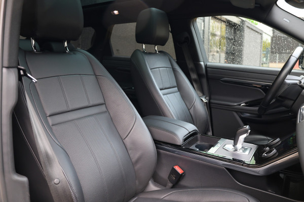 Land Rover Range Rover Evoque 1.5 P300e AWD SE | PANO | MEMORY | MERIDIAN | CAMERA | DODEHOEK |