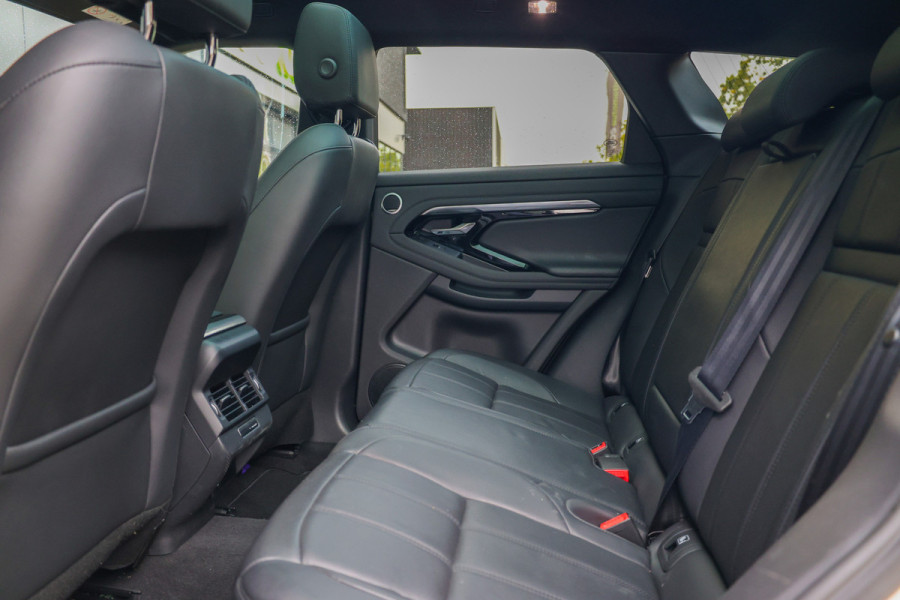 Land Rover Range Rover Evoque 1.5 P300e AWD SE | PANO | MEMORY | MERIDIAN | CAMERA | DODEHOEK |