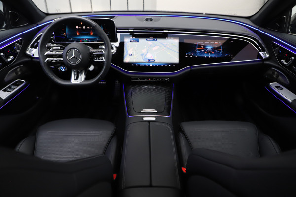 Mercedes-Benz E-Klasse AMG 53 4MATIC+ | Hyperscreen | Head-up | Massage | Achterasbesturing | Burmester 4D | Keyless-go | Distronic+ | Pano | Digital-l