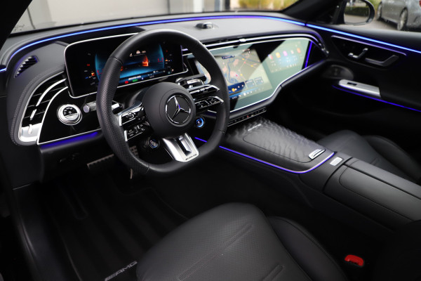 Mercedes-Benz E-Klasse AMG 53 4MATIC+ | Hyperscreen | Head-up | Massage | Achterasbesturing | Burmester 4D | Keyless-go | Distronic+ | Pano | Digital-l