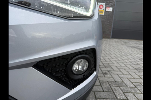 Seat Arona 1.0 TSI Xcellence Business Intense | LED | LAGE KM | ACC | CLIMA | CAMERA | CARPLAY | TREKHAAK |