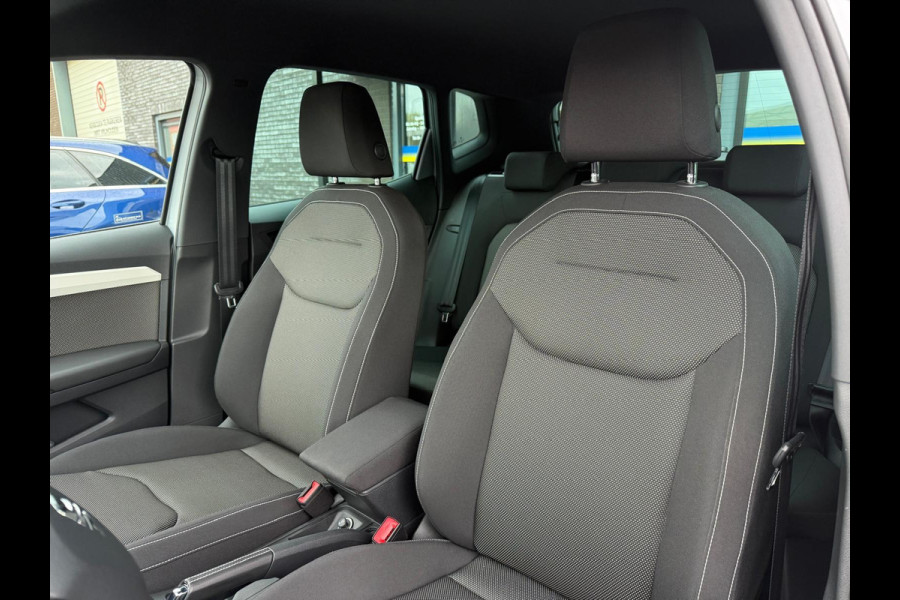 Seat Arona 1.0 TSI Xcellence Business Intense | LED | LAGE KM | ACC | CLIMA | CAMERA | CARPLAY | TREKHAAK |