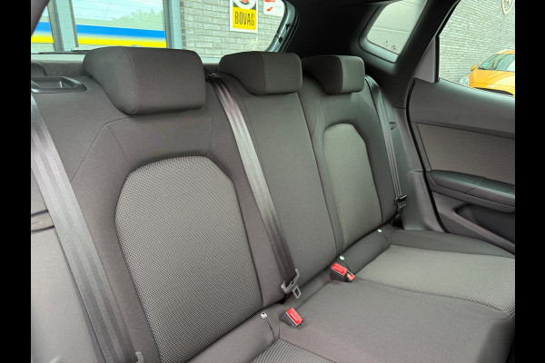 Seat Arona 1.0 TSI Xcellence Business Intense | LED | LAGE KM | ACC | CLIMA | CAMERA | CARPLAY | TREKHAAK |