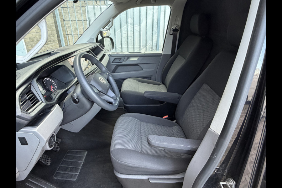 Volkswagen Transporter 2.0 TDI 110PK Euro 6 L2H1 Comfortline CarPlay/Cruise Control/Navigatie