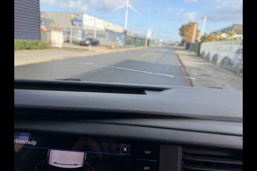 Volkswagen Transporter 2.0 TDI 110PK Euro 6 L2H1 Comfortline CarPlay/Cruise Control/Navigatie