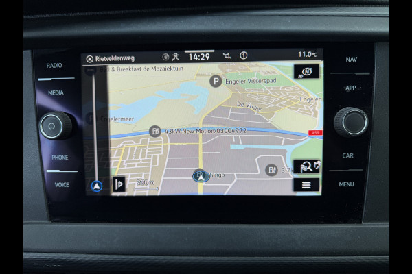 Volkswagen Transporter 2.0 TDI 110PK Euro 6 L2H1 Comfortline CarPlay/Cruise Control/Navigatie
