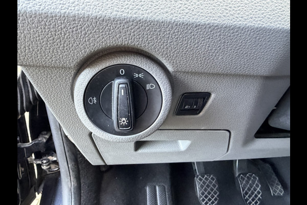 Volkswagen Transporter 2.0 TDI 110PK Euro 6 L2H1 Comfortline CarPlay/Cruise Control/Navigatie