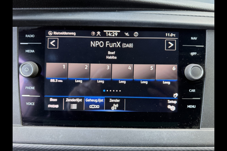Volkswagen Transporter 2.0 TDI 110PK Euro 6 L2H1 Comfortline CarPlay/Cruise Control/Navigatie