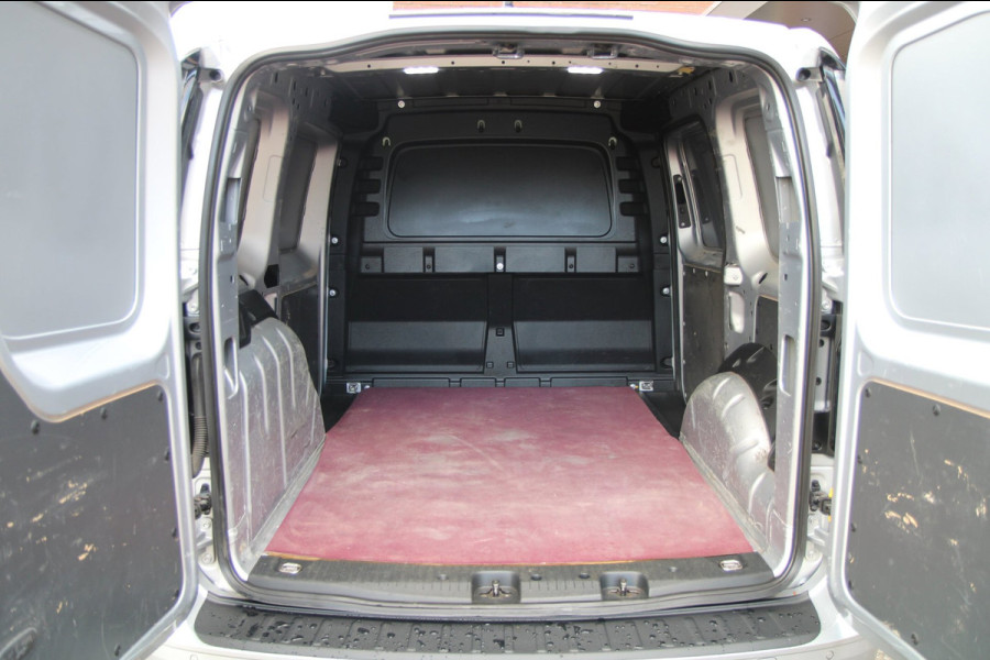 Volkswagen Caddy Cargo 2.0 TDI 102PK 1st Edition / App connect / Multi stuur / 18" velgen