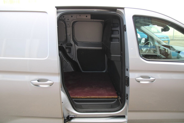 Volkswagen Caddy Cargo 2.0 TDI 102PK 1st Edition / App connect / Multi stuur / 18" velgen