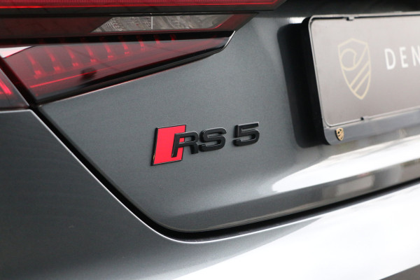 Audi RS5 Sportback 2.9 TFSI 450PK Quattro | ACC | 360 Cam | Pano | RS Seats | B&O | Lane & Side Assist | Sportuitlaat | Laserlicht | Virtual Cockpit | Warmtewerend Glas | RS Dynamic Pakket | Massage | Keyless-Entry | Black Pack | Garage Opener | N.P €142.382,- | Dealer O.H. | Daytona Grijs |