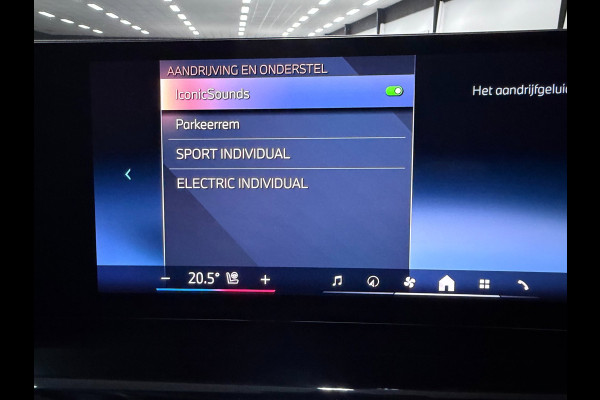 BMW X5 XDrive50e PERFORMANCE 22'' PANO/STOEL-M+KOELING/LEDER/CAM/H-KARDON///