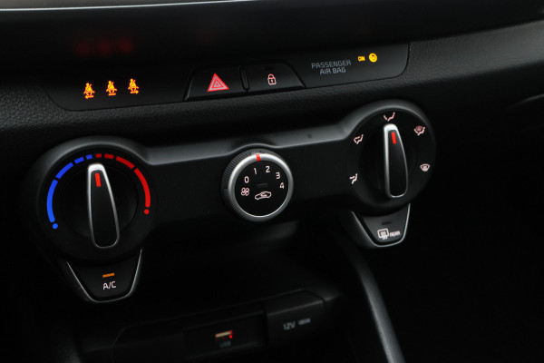 Kia Stonic 1.0 T-GDi MHEV ComfortLine Cruise, Apple Carplay, Lane Assist, DAB