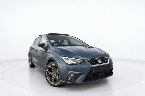 Seat Ibiza 1.0 TSI FR PANO VIRTUAL KEYLESS CAMERA SFEER CARPLAY